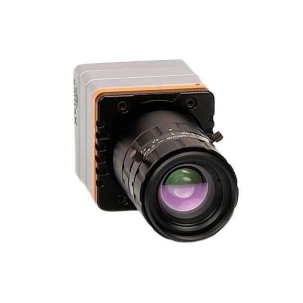 Lynx Uncooled line-scan camera Lynx Uncooled line-scan camera