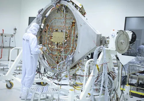 Deformable mirror testing